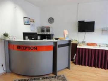 B&D Hotel Ганновер Экстерьер фото