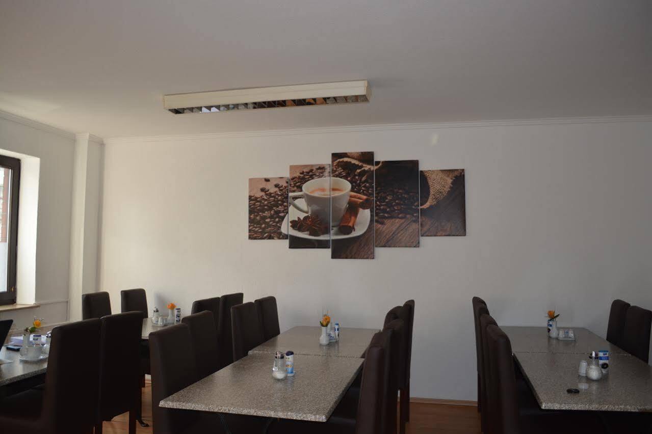 B&D Hotel Ганновер Экстерьер фото